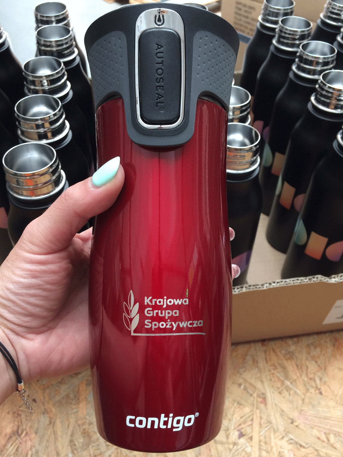 Contigo West Loop Insulated Travel Mug - 470ml - Red