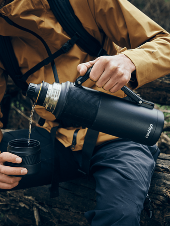 Travel thermos Contigo 1,2l - matte black